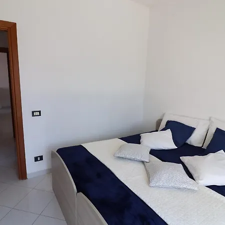 Gio For 6 People Otranto